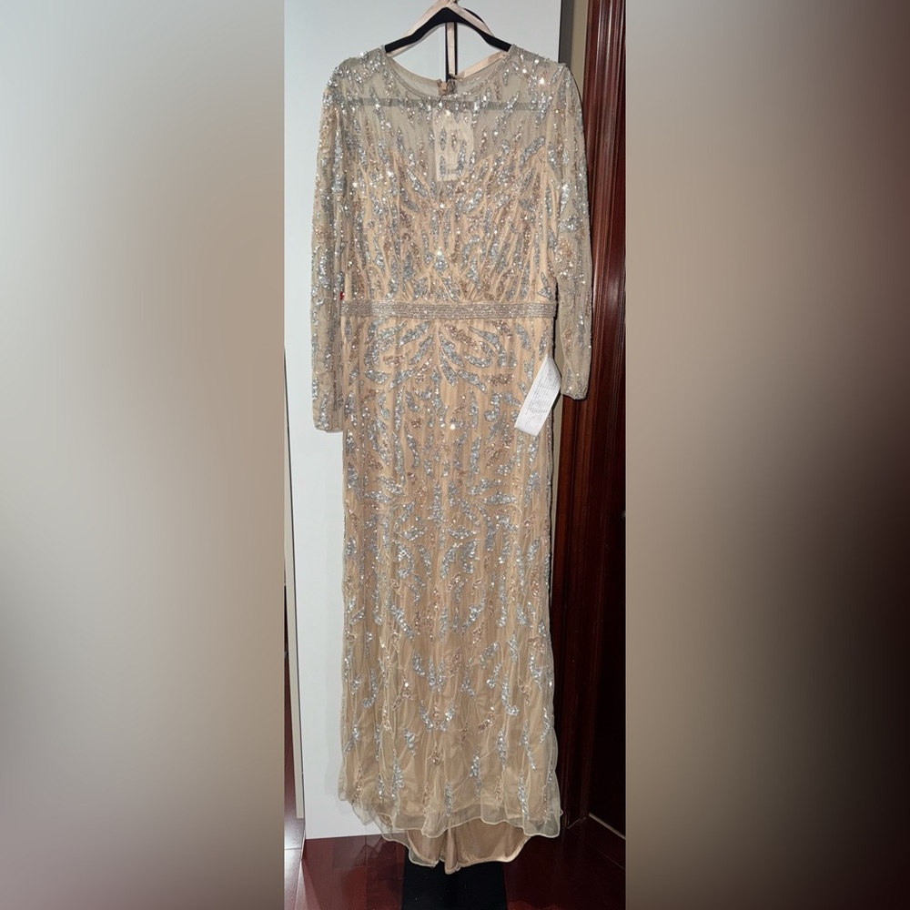 Long sleeve embellished long gown - Picture 5 of 8